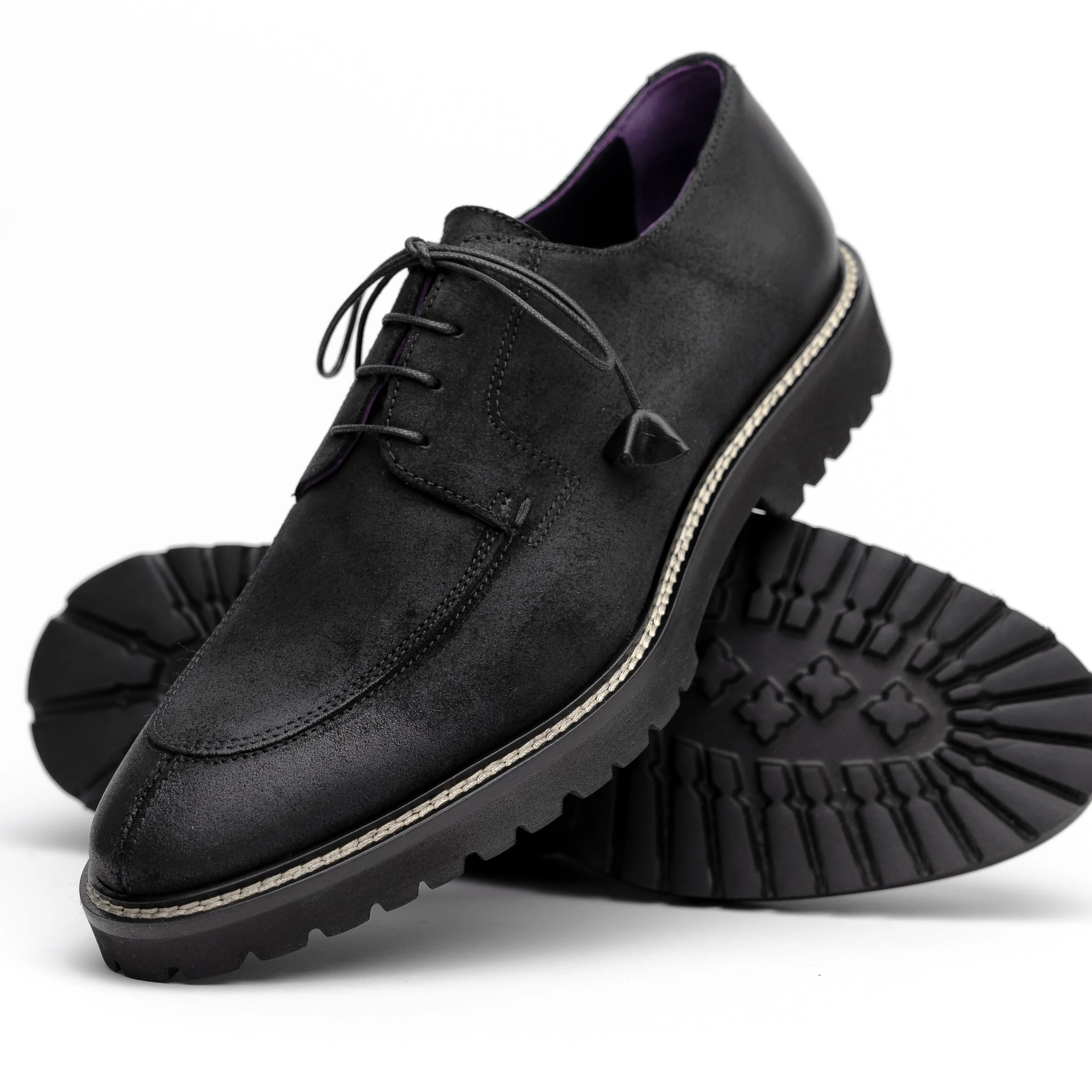 26-224-BLK CAMPO Sueded Goatskin Lace Up with Wax Finish, Black - Image 3