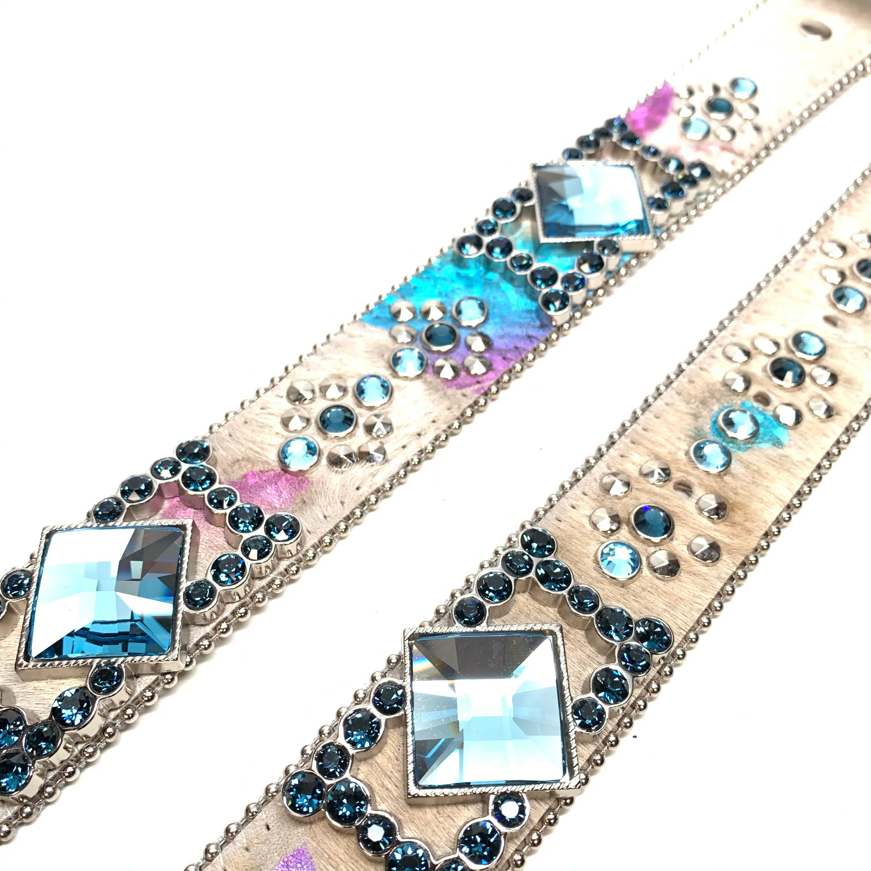 b.b. Simon Cream Big Block Pony Crystal Belt - Image 8