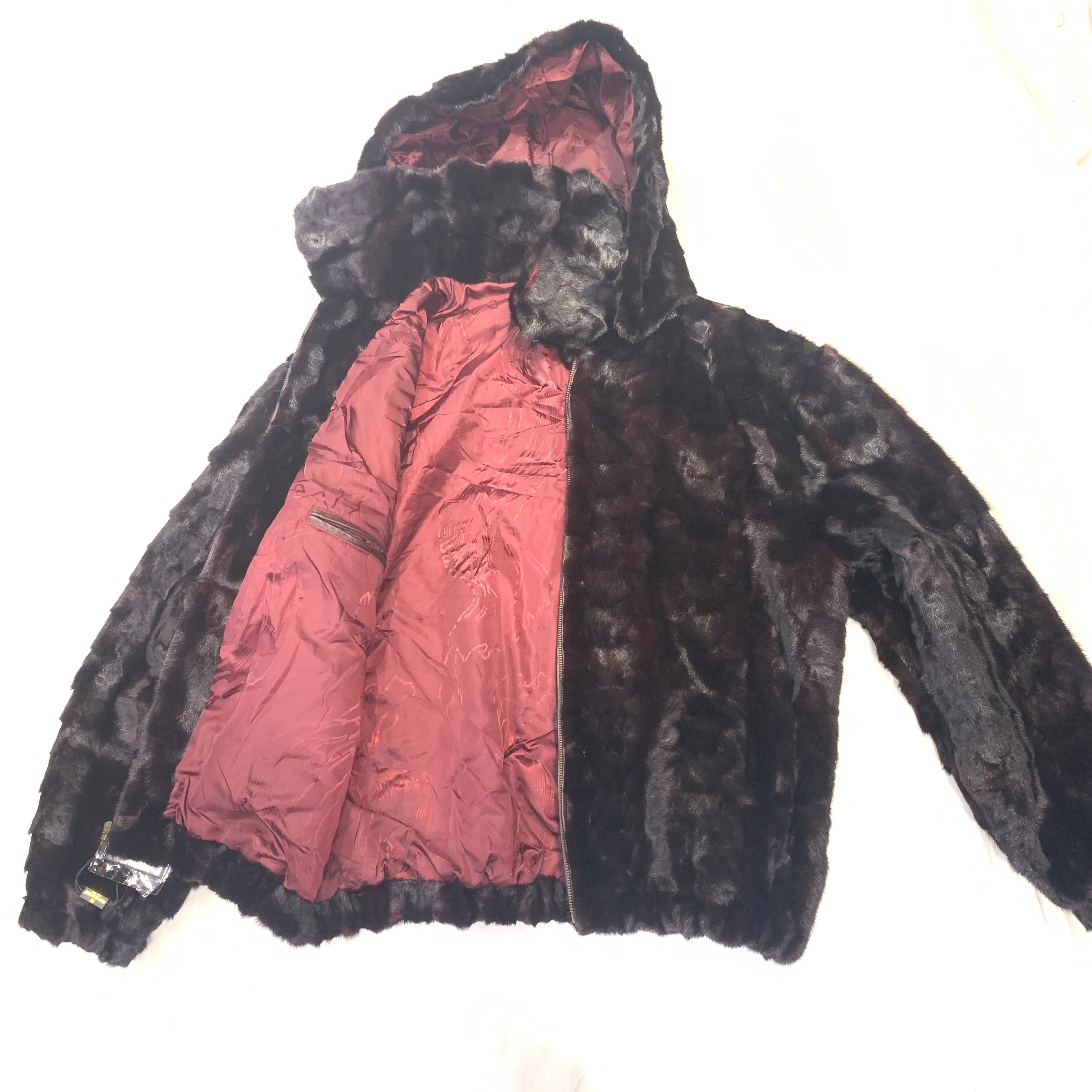 Kashani Men's Wine Diamond Cut Mink Hooded Bomber Jacket - Image 2