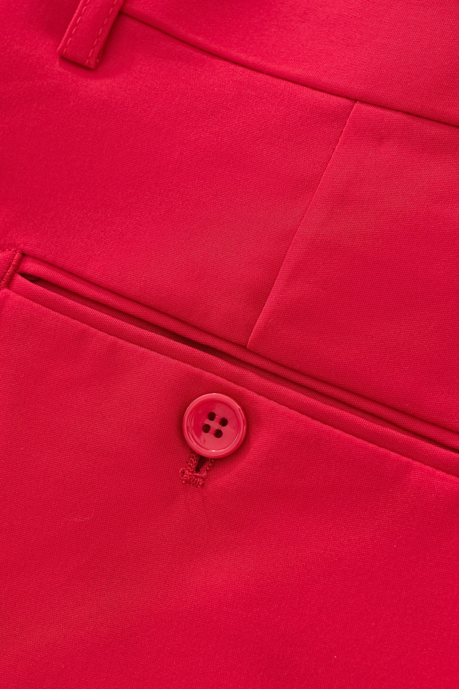 ESSENCE SIGNATURE SUIT RED - Image 22