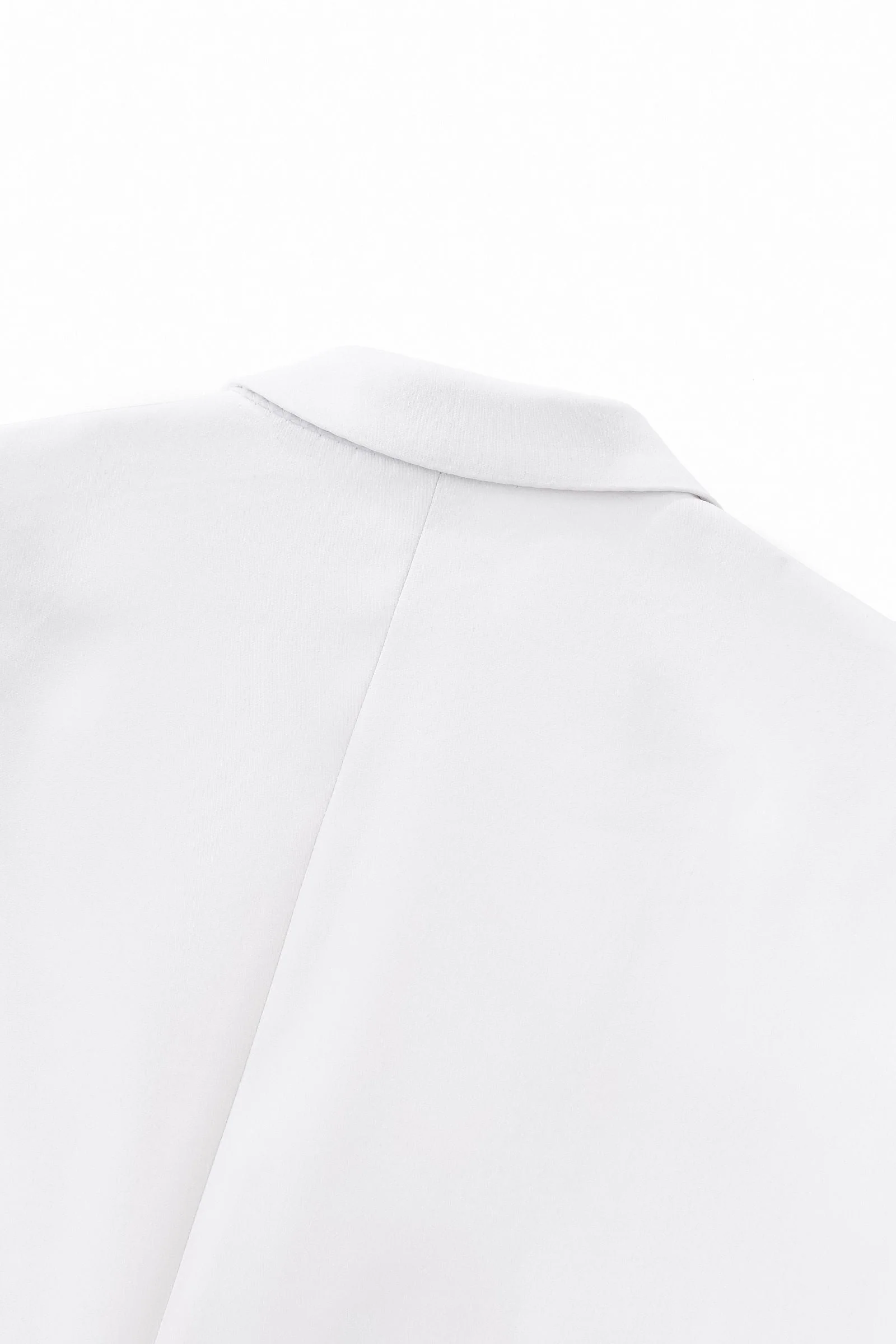 ESSENCE SIGNATURE SUIT WHITE - Image 7