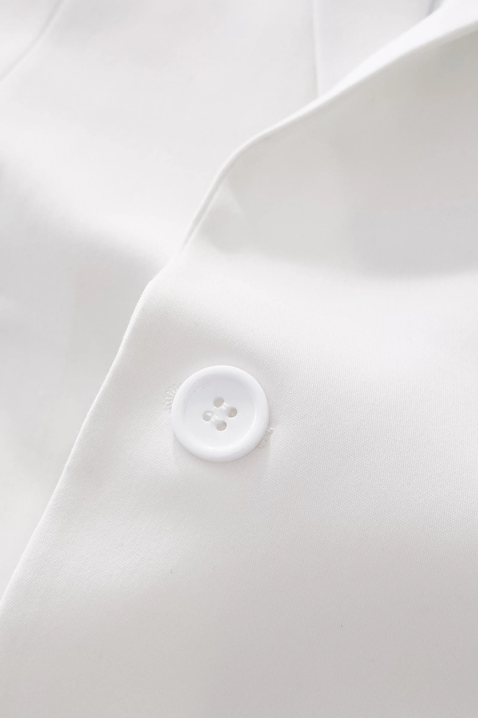 ESSENCE SIGNATURE SUIT WHITE - Image 8
