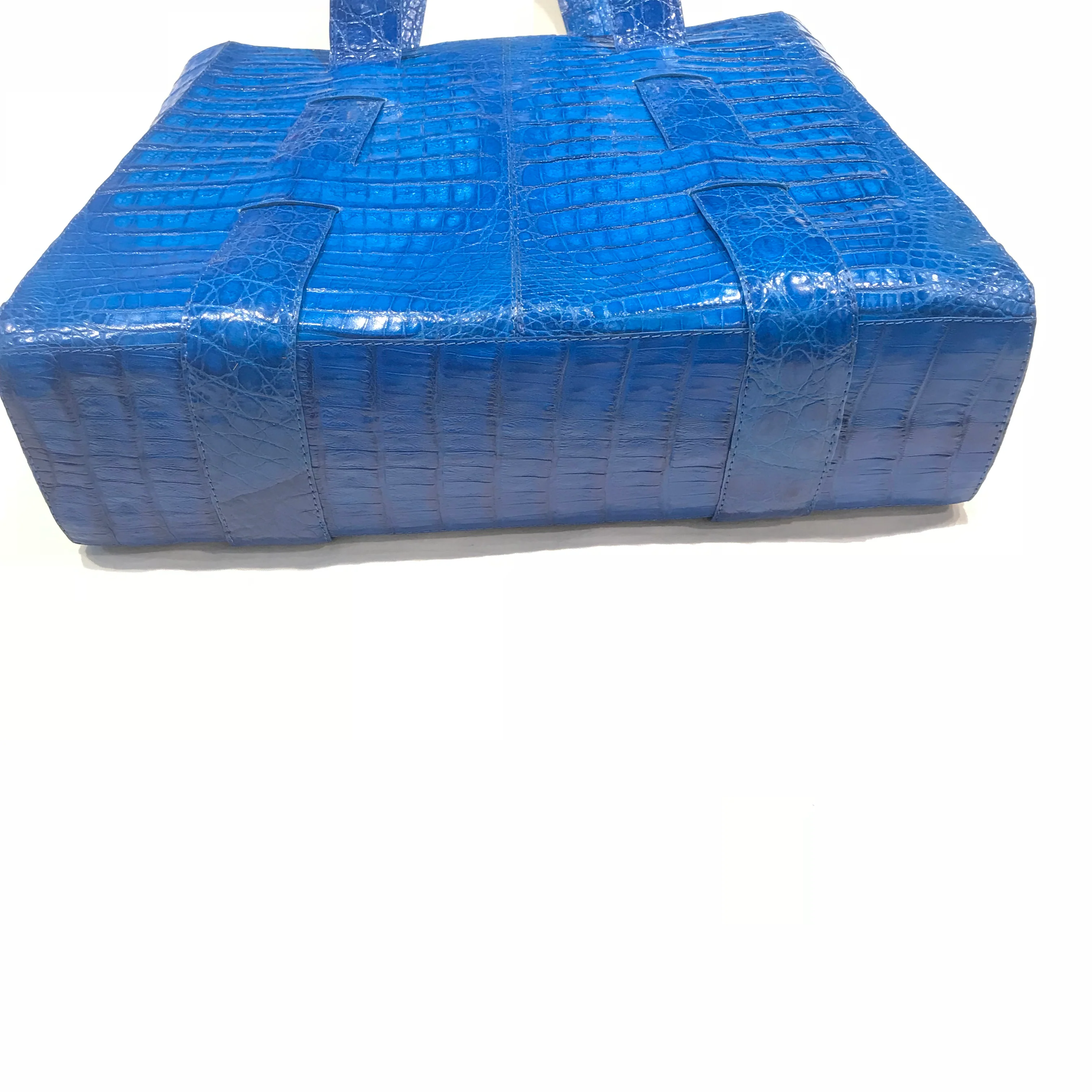 Kashani Baby Blue All Over Alligator Purse Handbag - Image 7