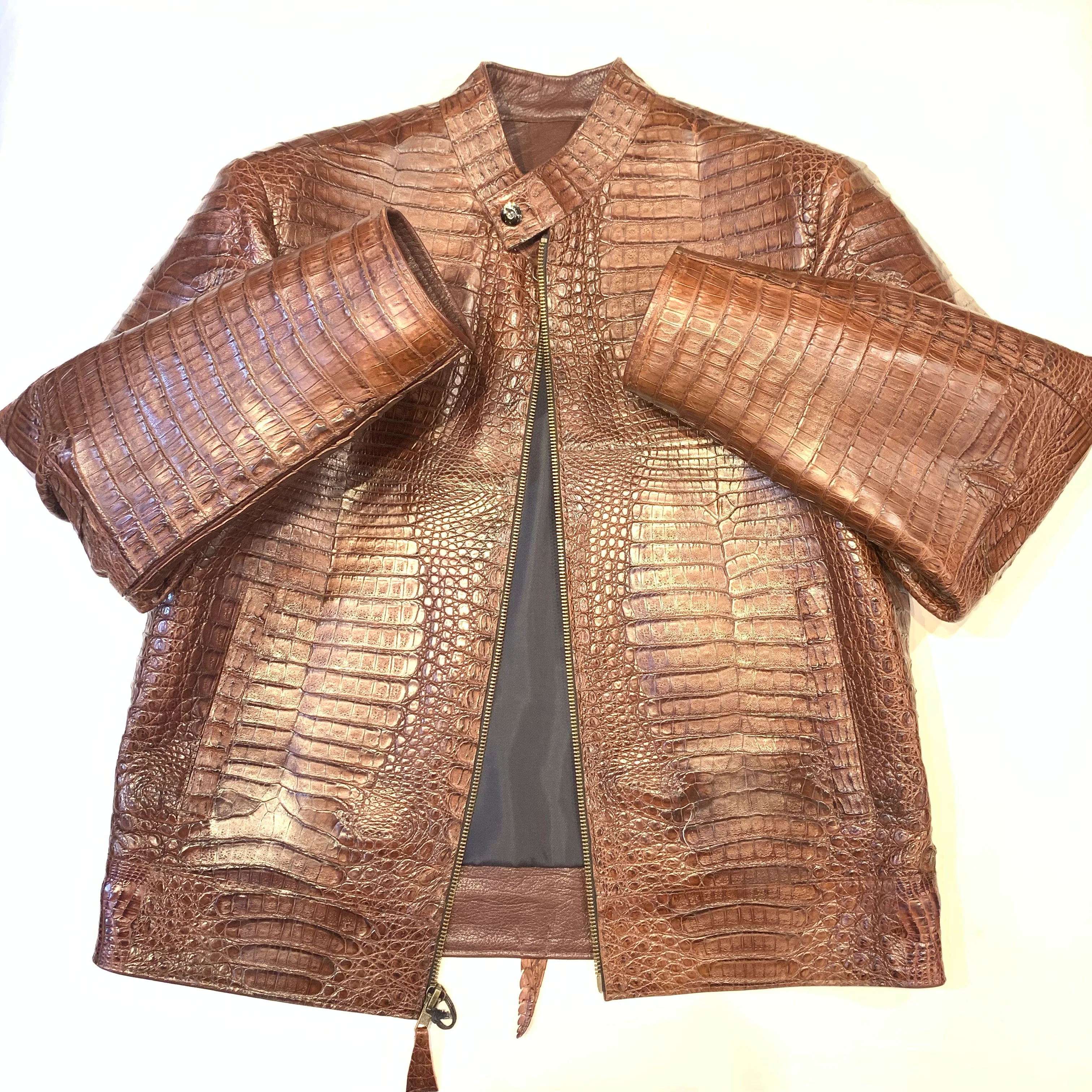 Kashani Men's Choclate All-Over Alligator Skin Bomber Jacket - Image 11