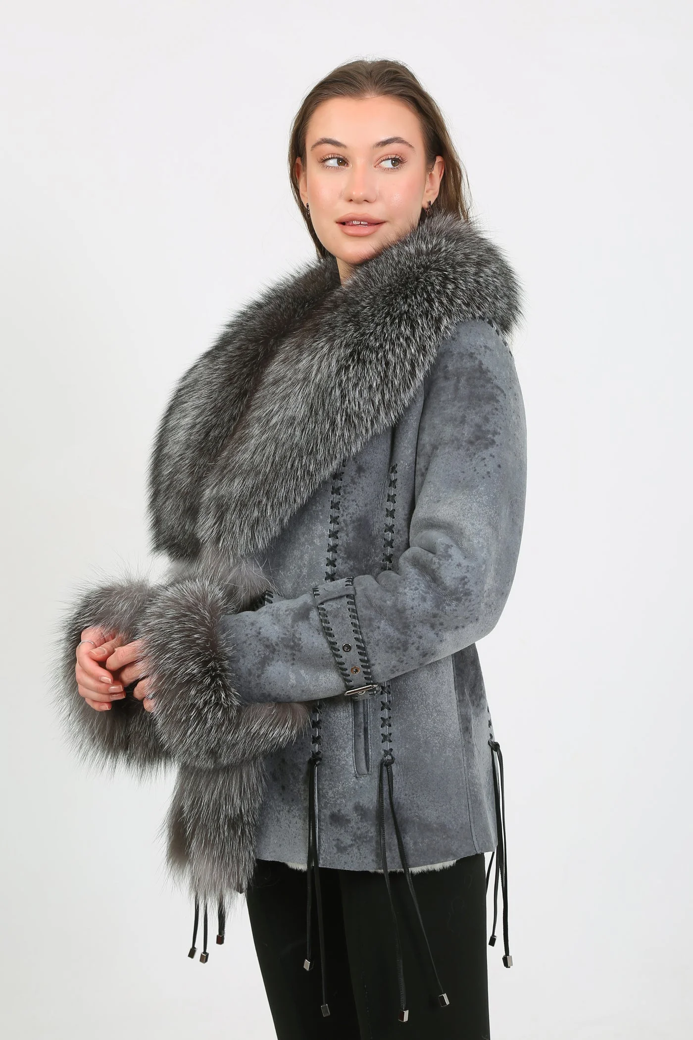 Kashani Grey Distressed Leather Jacket with Fox Fur Collar & Cuffs - Image 2
