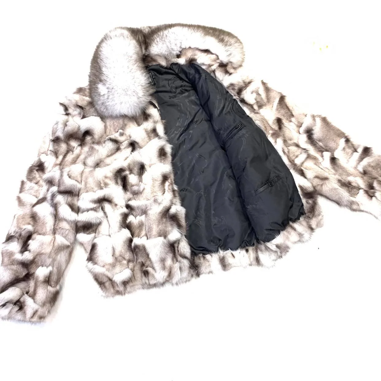 Kashani Men's Diamond Cut Natural Blue Fox Fur Coat - Image 3