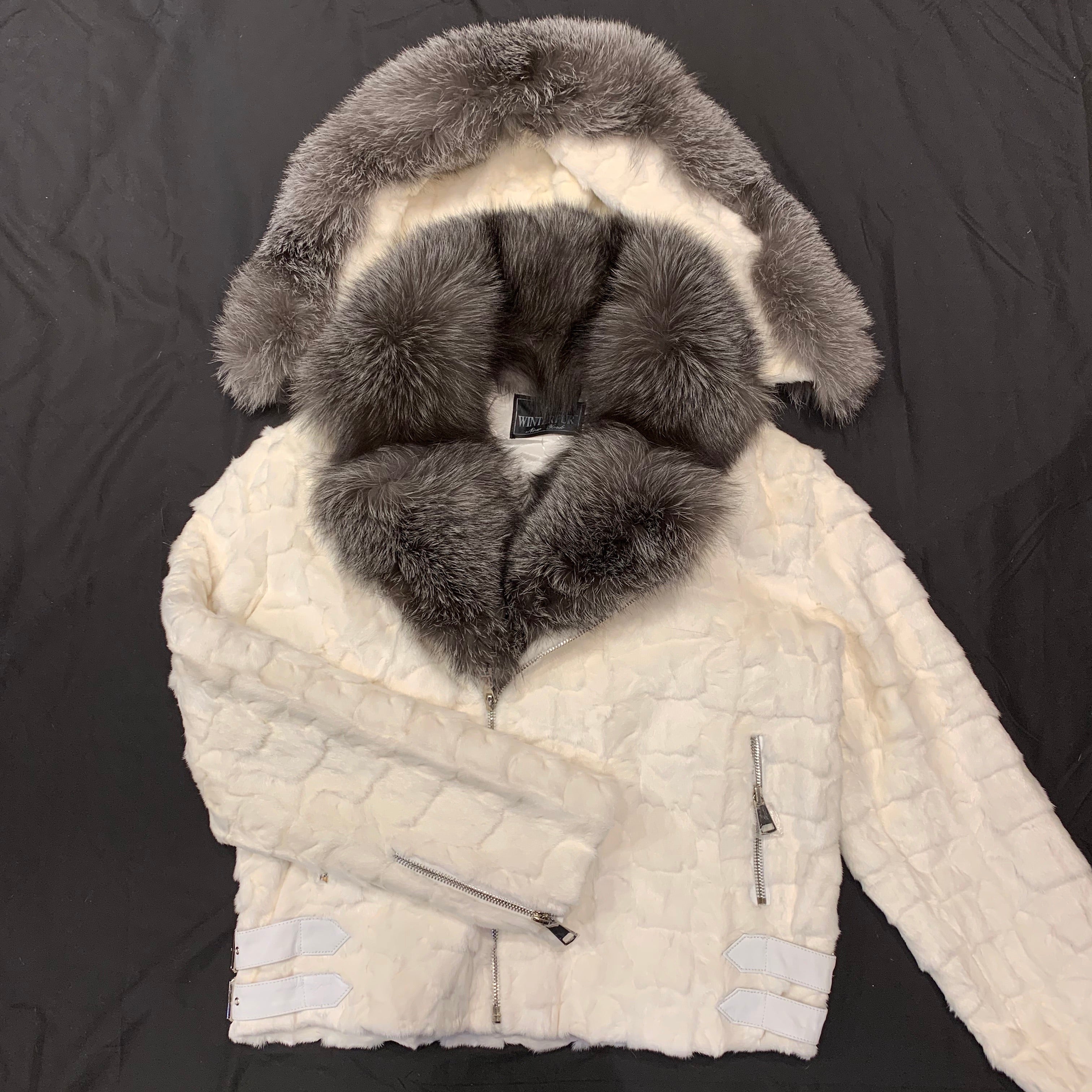 Kashani White Mink Diamond Cut Hooded Silver Fox Bomber Jacket - Image 3