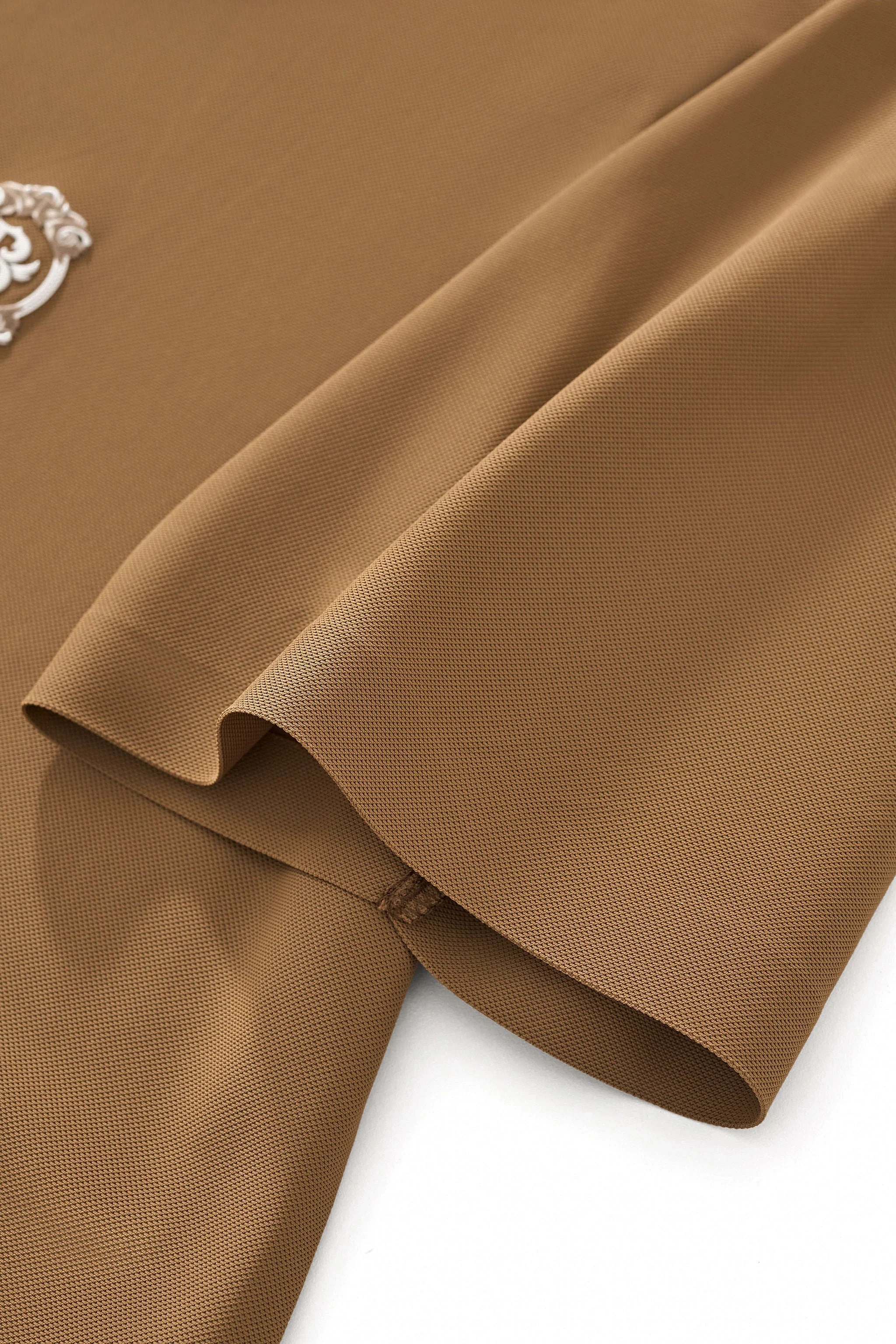 Monogram Trim Performance Polo - El baron KHAKI - Image 7