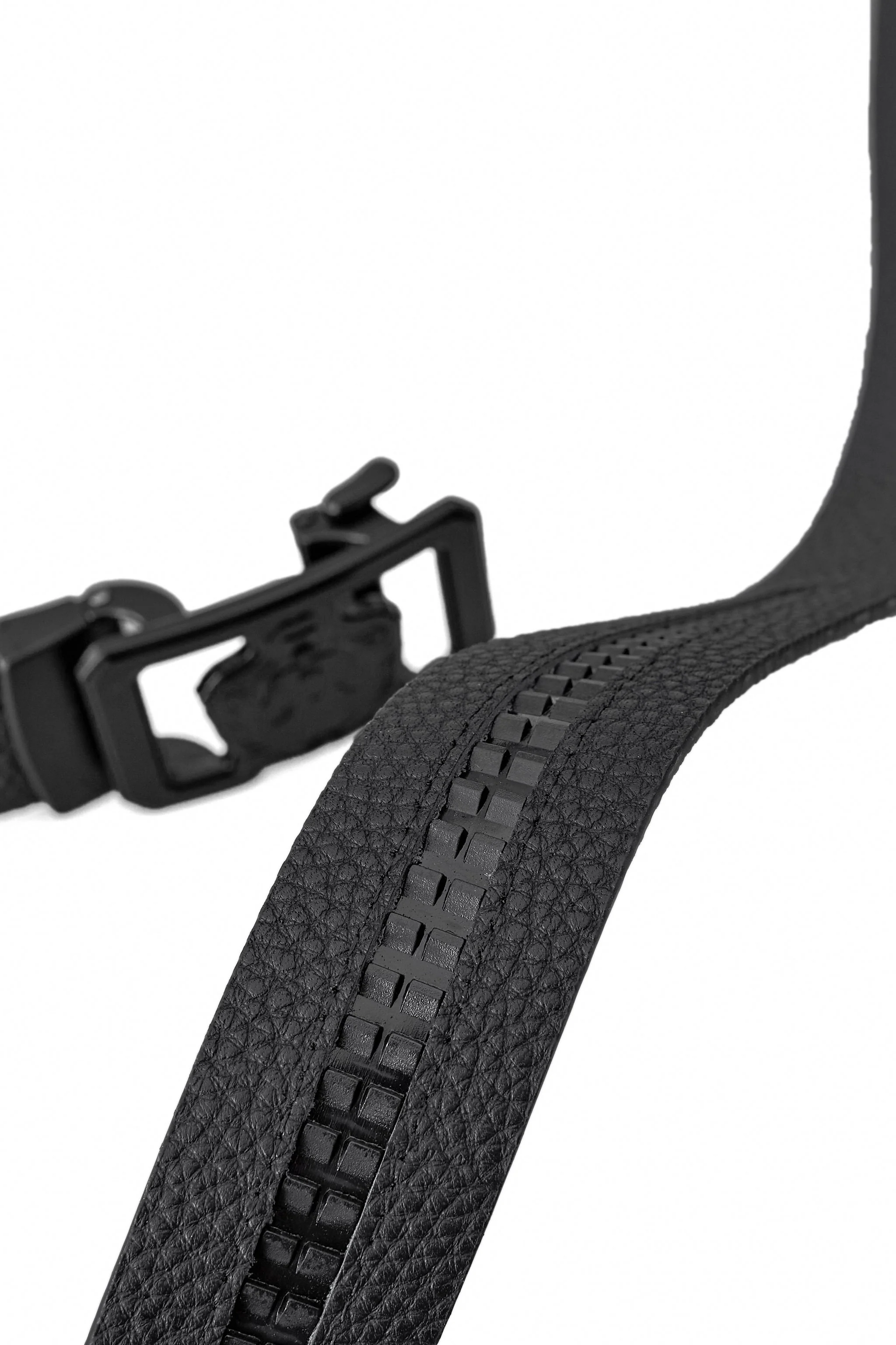 Pebbled Leather Lion Auto BKL Belt – Blackout Ed. BLACK/BLACK - Image 7