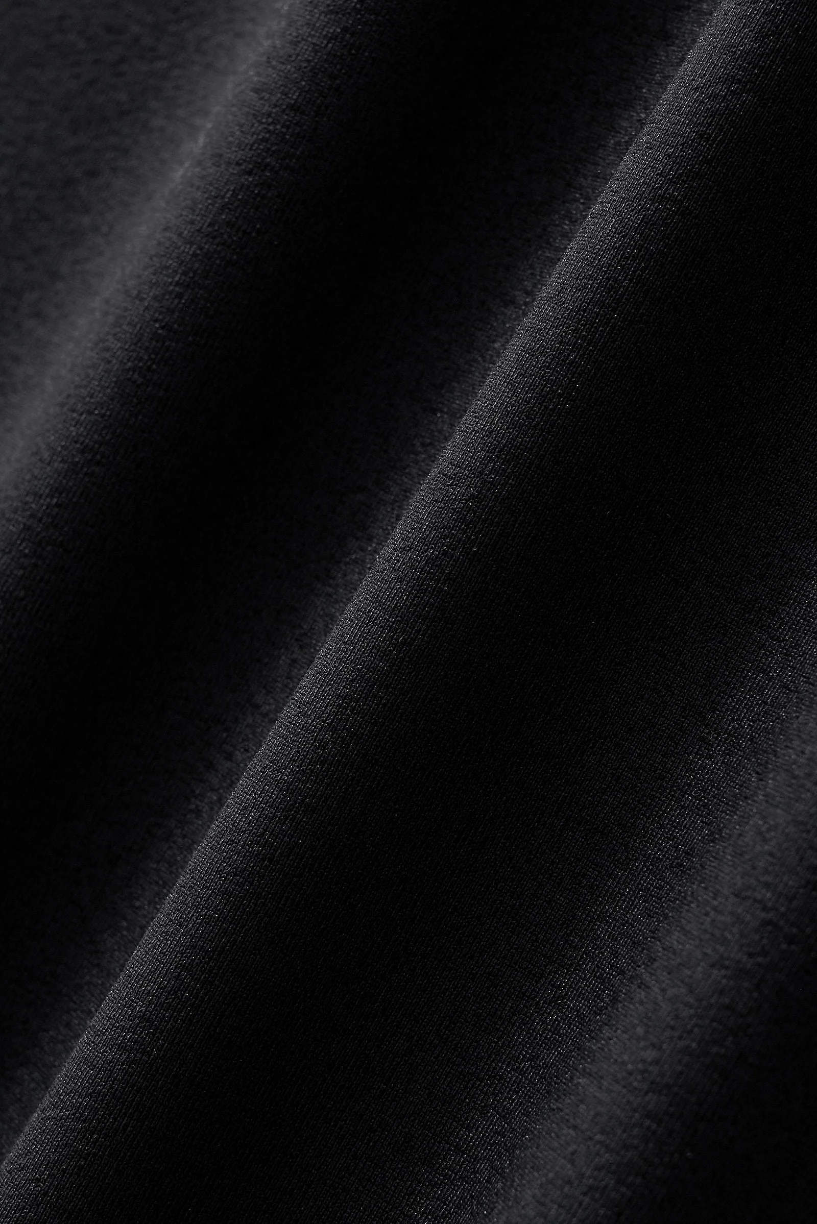 Perforated Collar Performance Polo – El Baron BLACK/SILVER - Image 12