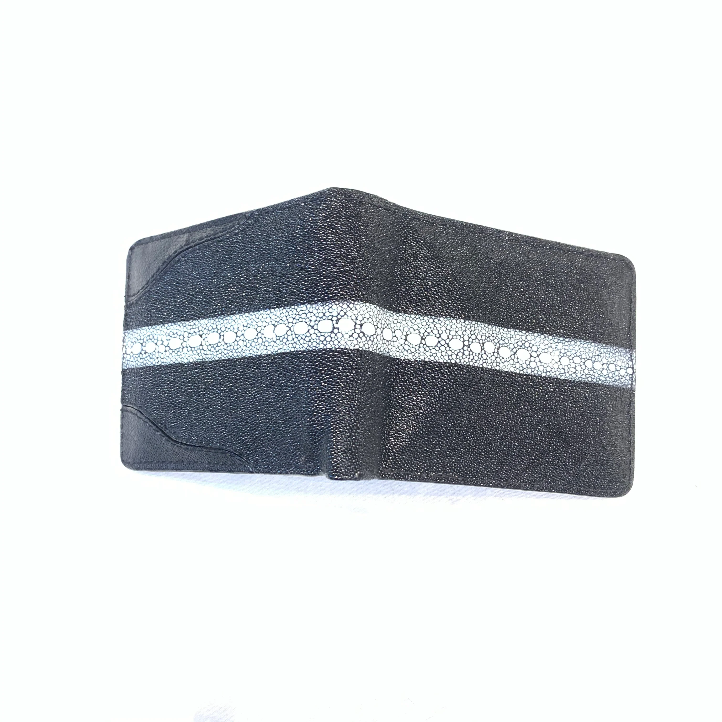 Stingray row stone Bi-fold Wallet - Image 2