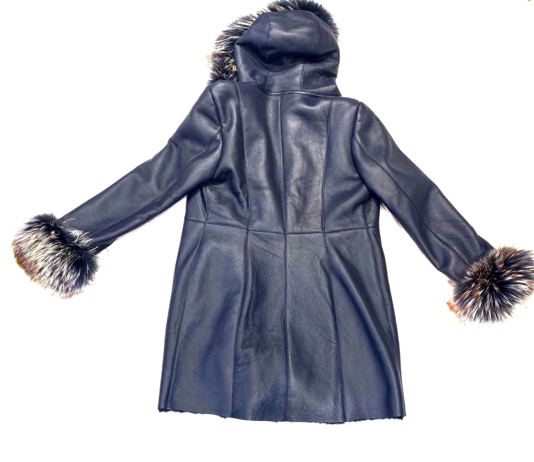 Kashani Women's Navy Blue Fox Collar 3/4 Shearling Jacket - Image 4