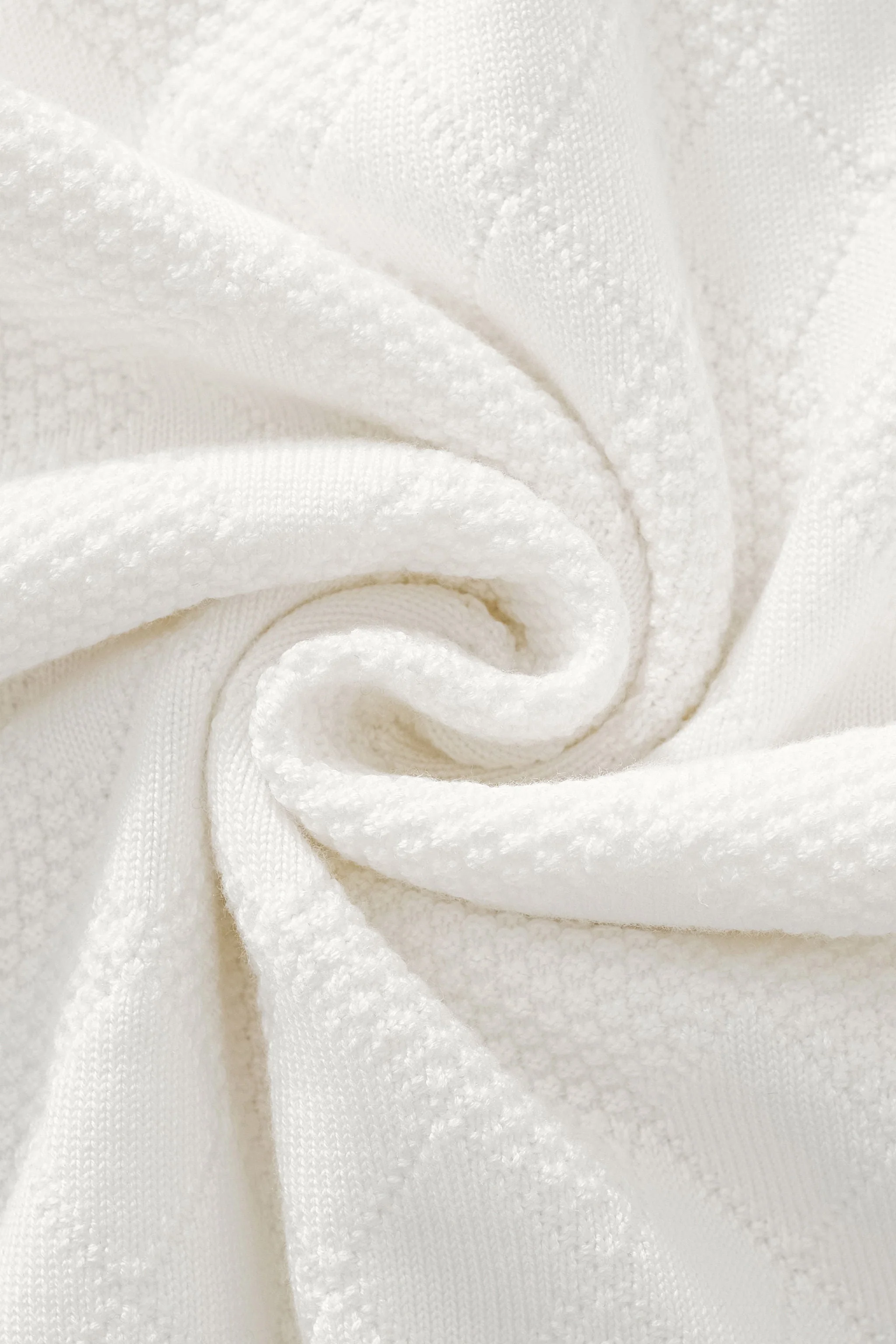 Textura Diamond Knit LS WHITE - Image 9