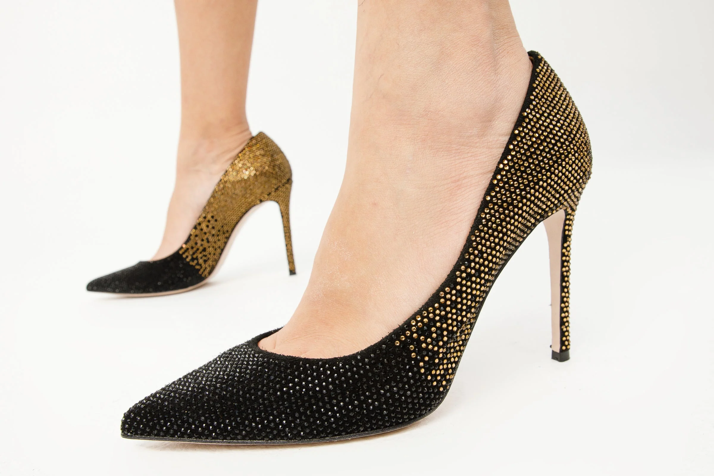 The Bago Black & Gold Glitter Leather Pump Women Shoe - Image 2