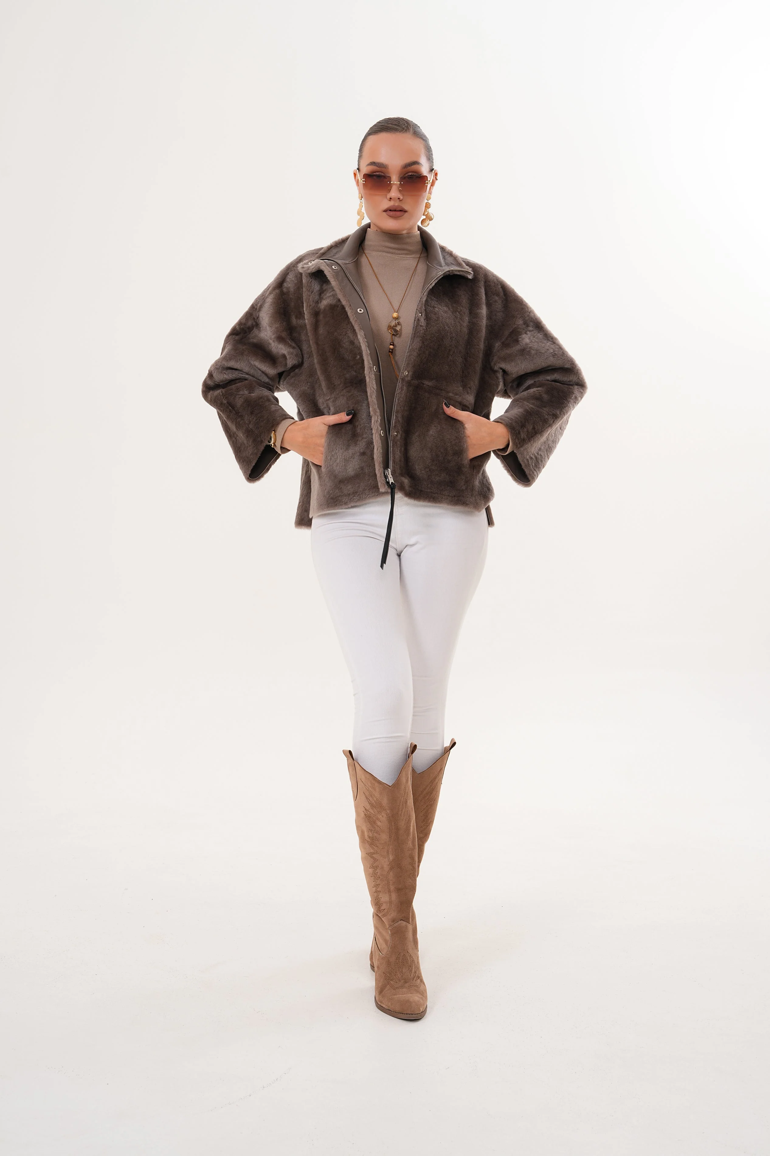 The Geneva Reversible Shearling Leather Women Jacket - Image 10