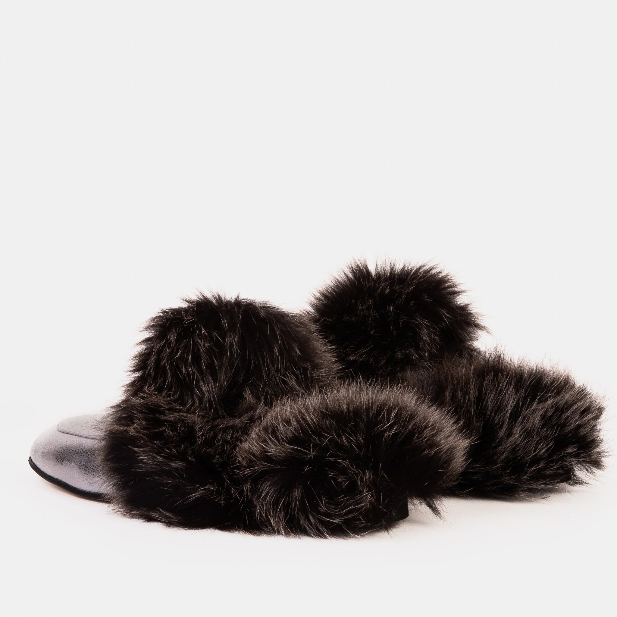 The Izmir Silver Leather Natural Fur Women Slipper - Image 6
