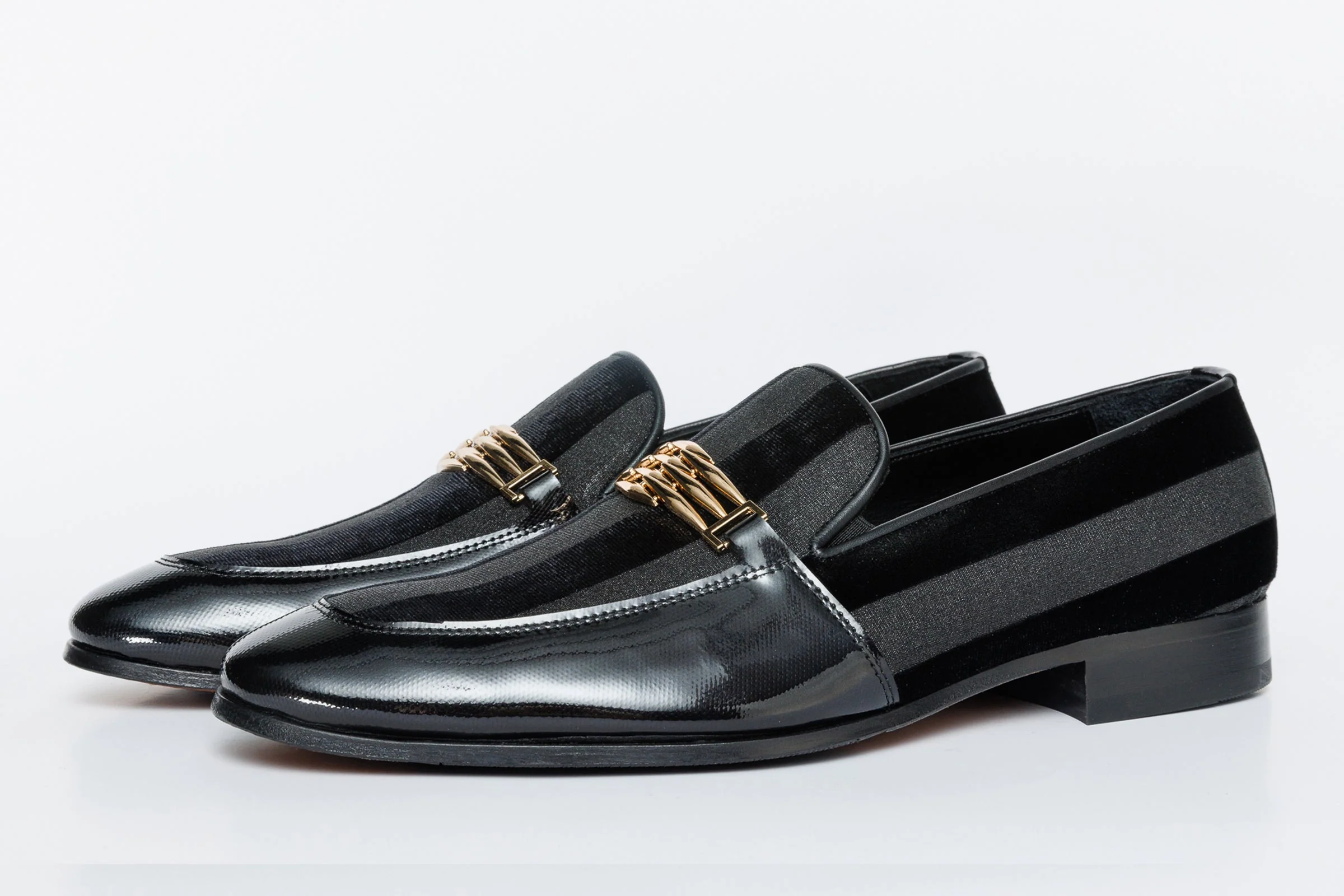 The Pontalto Leather Men Shoe Black Bit Loafer - Image 2