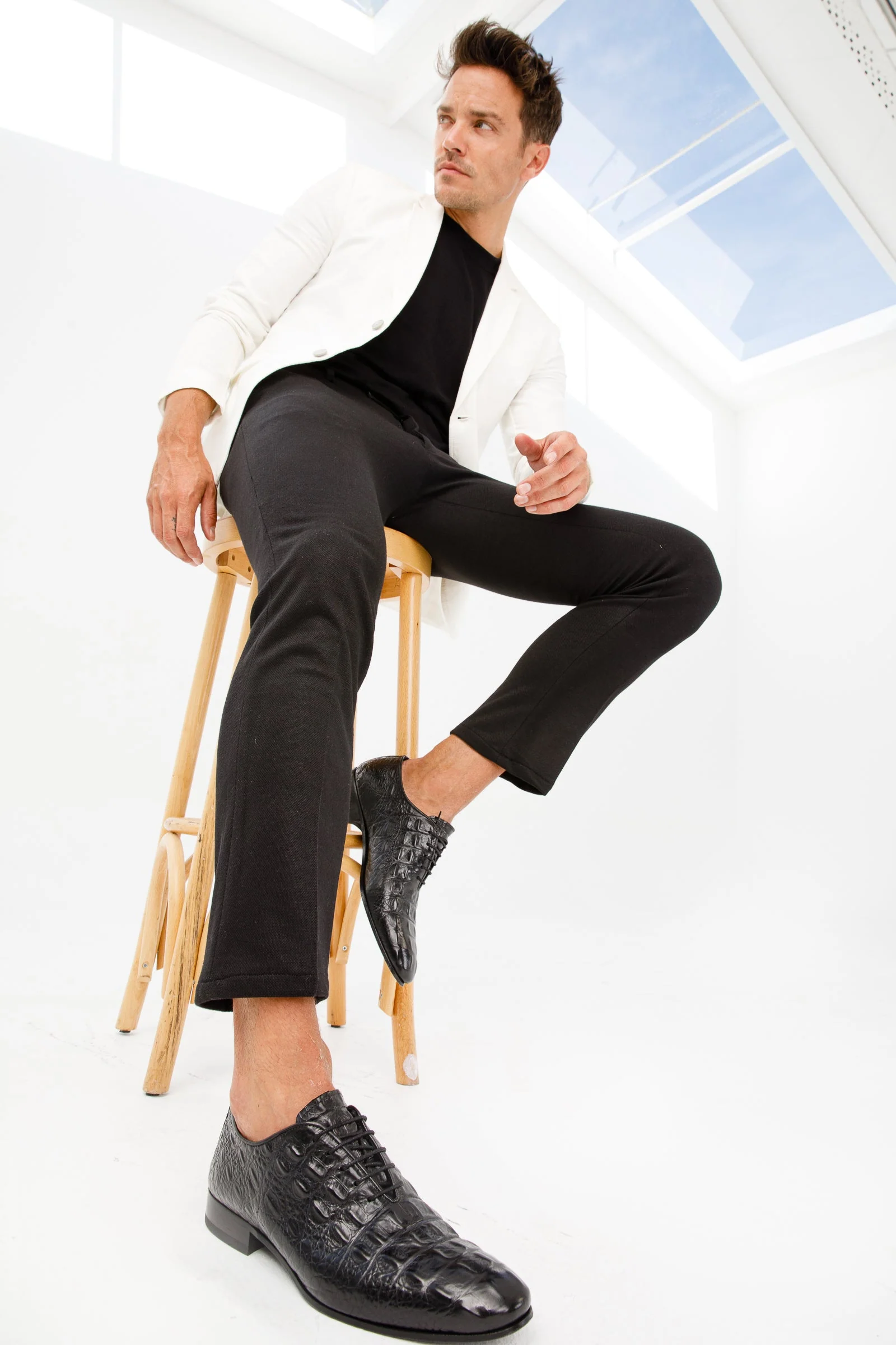 The Randor Black Crocodile Leather Oxford Men Shoe - Image 8