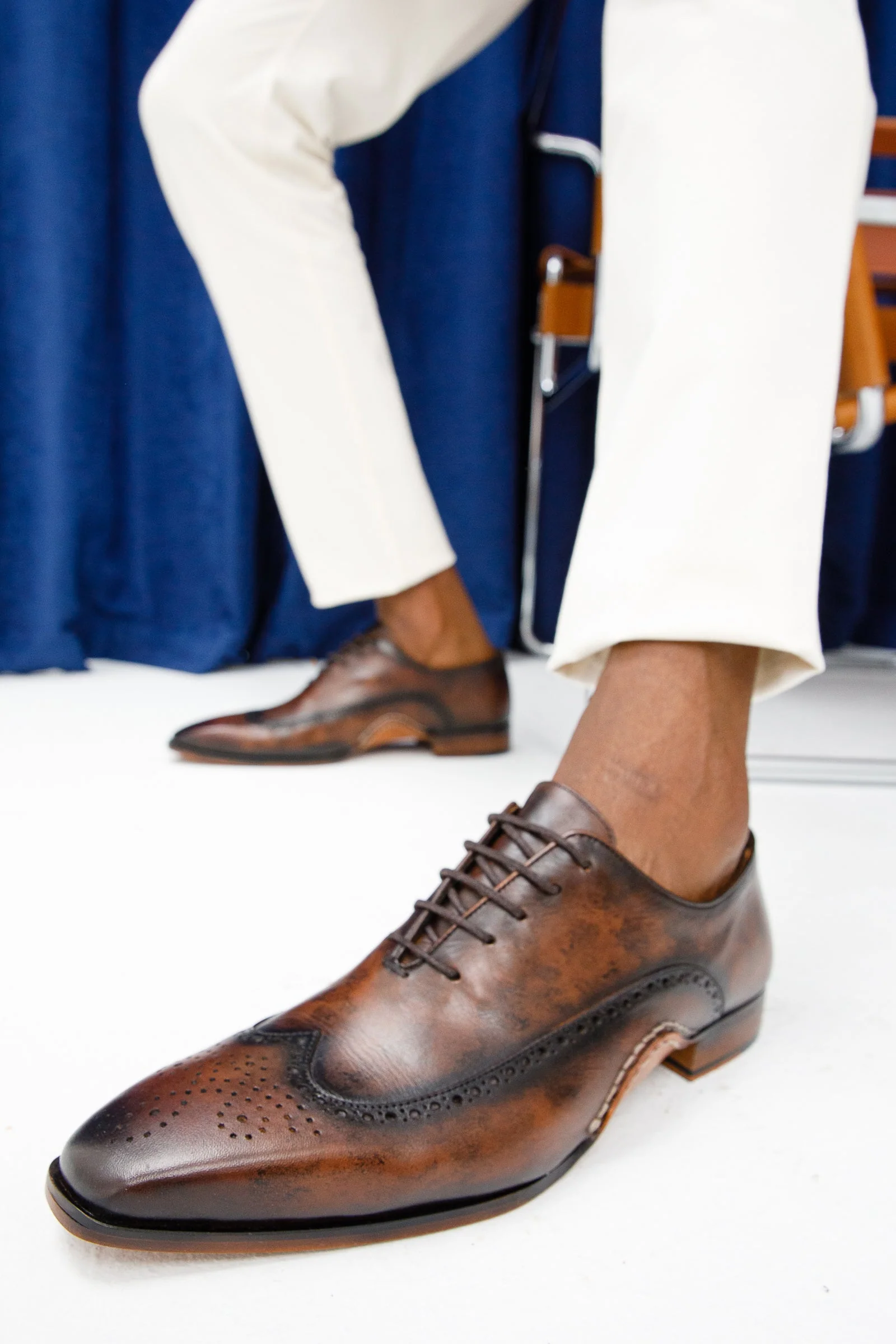 The Royal Hand Craft Brown Wingtip Oxford Men Shoe - Image 12