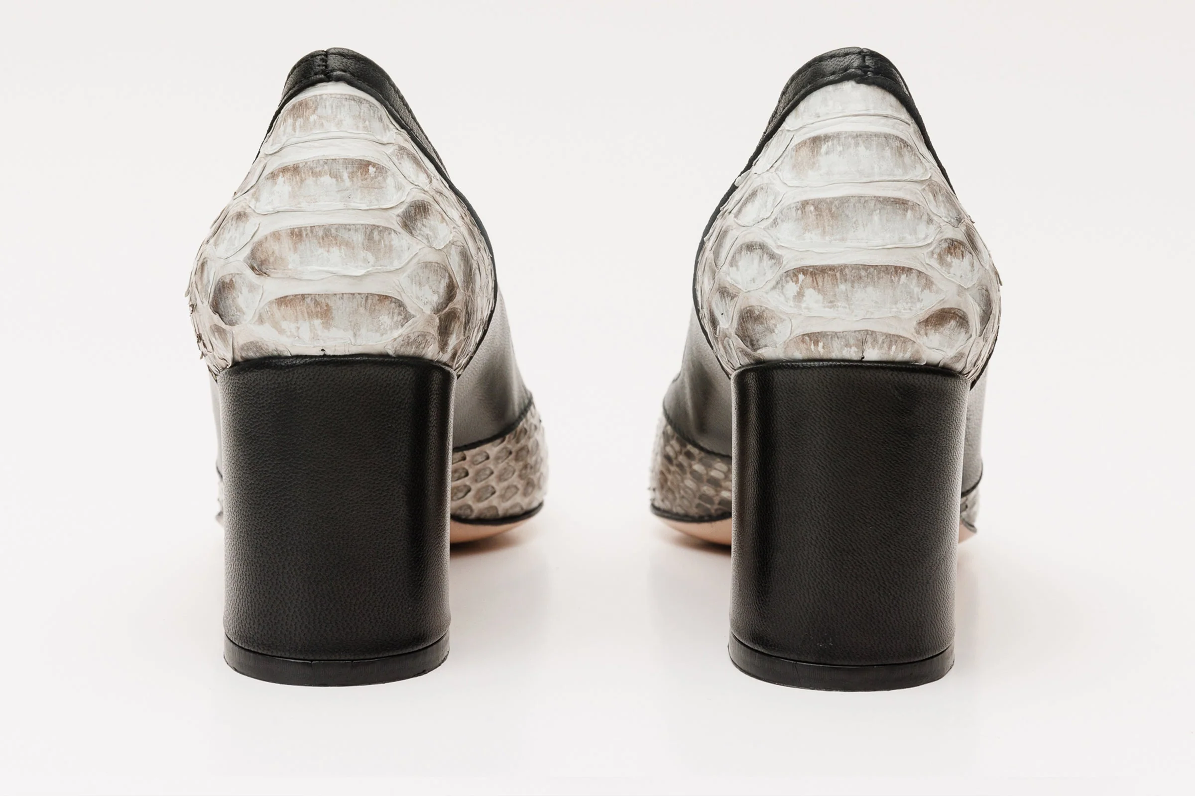 The Toskana Black & Natural Pythn Leather Block Heel Pump Women Shoe - Image 3