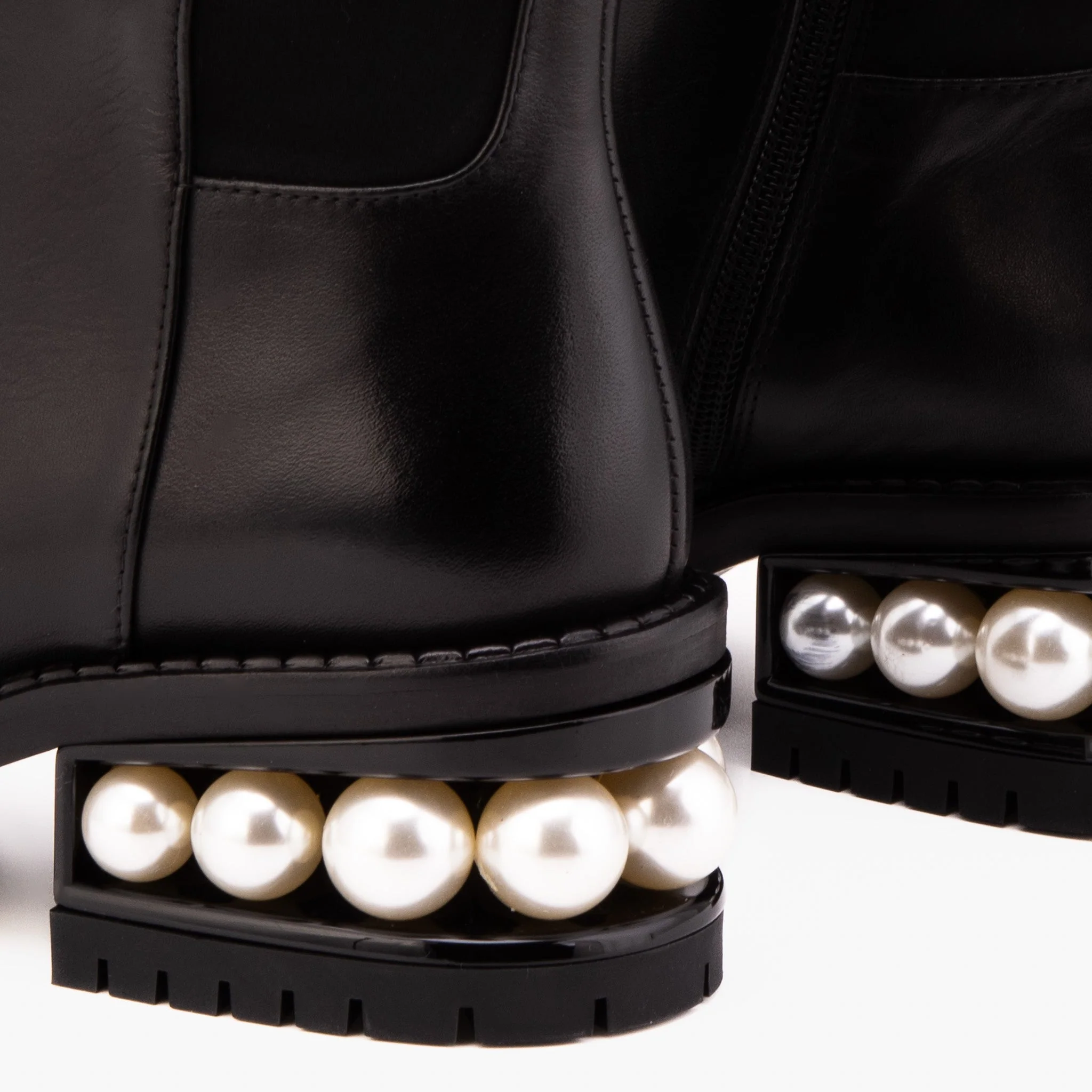 The Valeria Pearl Heel Knee-High Women Black Leather Boot - Image 4
